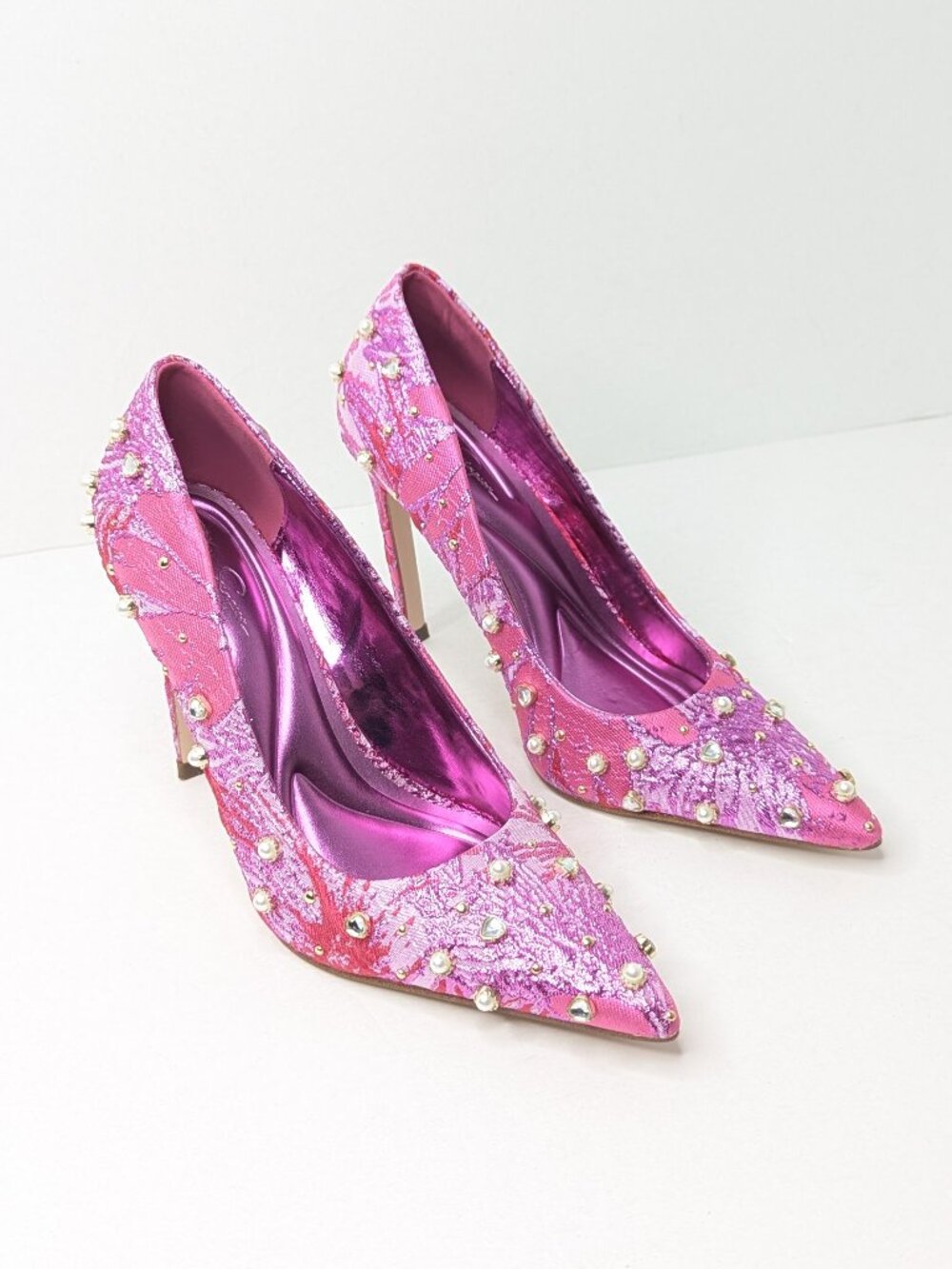 Jessica Simpson Welica Embellished Jacquard Pump Pink Red Womens 6